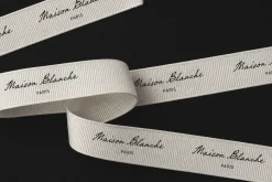 Archive 01 - Editorial Font Duo