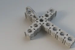 Diamond cross with hidden loop