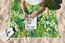 Green Blooming Garden