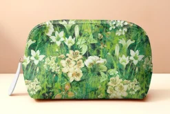 Green Blooming Garden