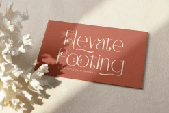 Hustle Batik Elegant Display Serif