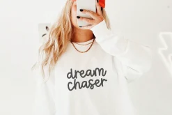 Jade Skies | Cute Script Font