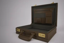 Leather Attaché Briefcase [Rigged]