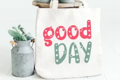 Little Star - Cute Display Font