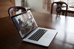 Macbook & iPhone Mockups
