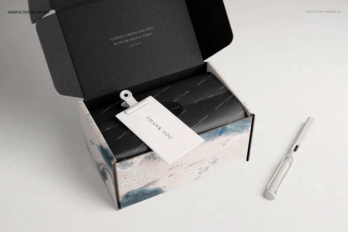 Noissue Mailing Box Mockup Set v.2