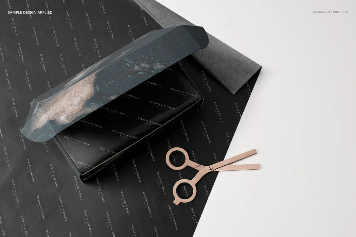 Noissue Mailing Box Mockup Set v.2