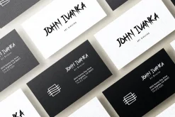 Parakan Brush - Brush Display Font