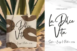 Sisterhood - Chic Brush Font