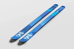 Skis Mockup
