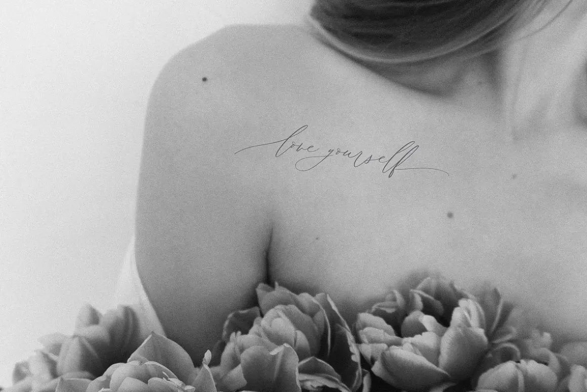 Victora Handwritten Wedding Font